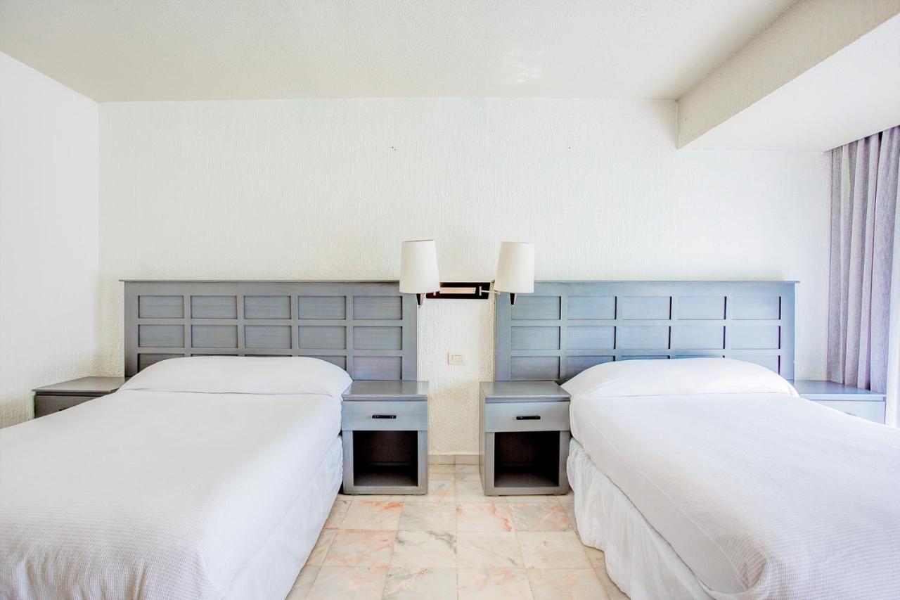 Condos in Prime Cancun Location Plus 3 Pools Exterior foto